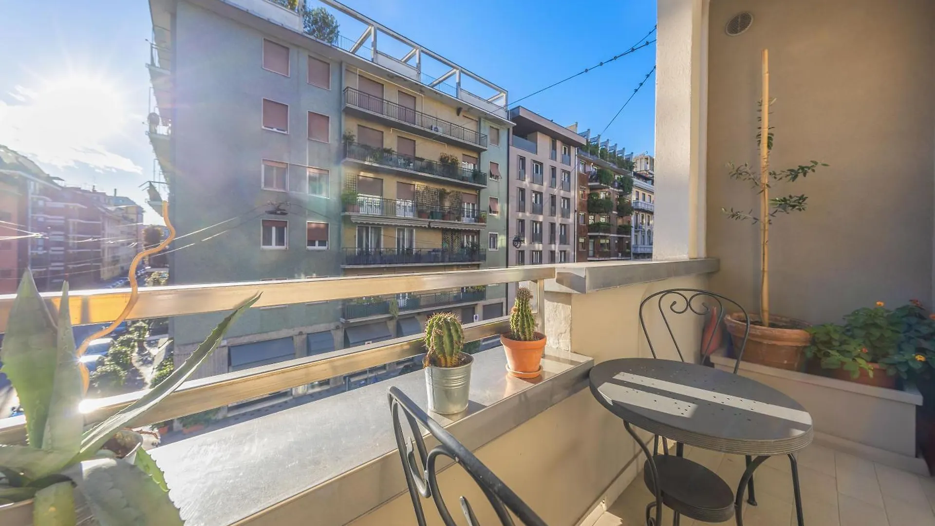 Apartment Suite Tra Citylife E Corso Vercelli, Milano